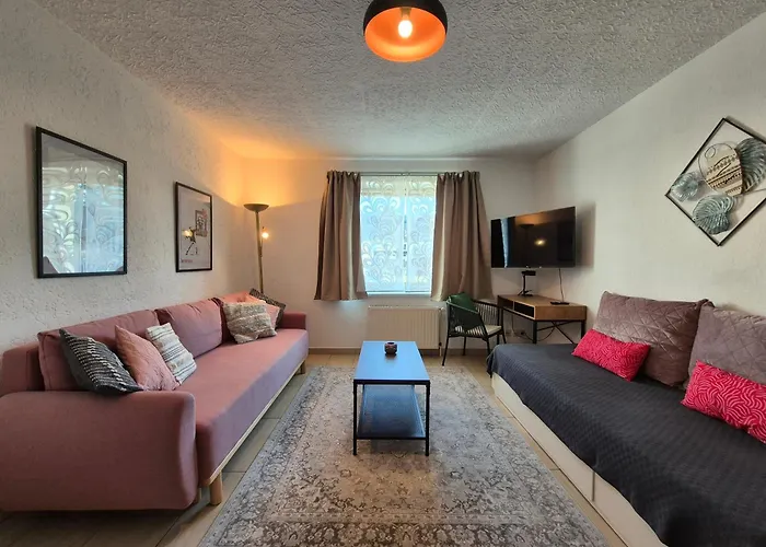 Zentrale Ruhige Mit Eigenem Garten Und Grillecke Nahe Klinikum